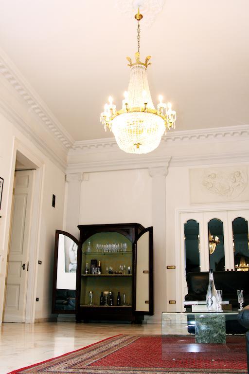 Palazzo Magnocavallo B&B Наполи Екстериор снимка