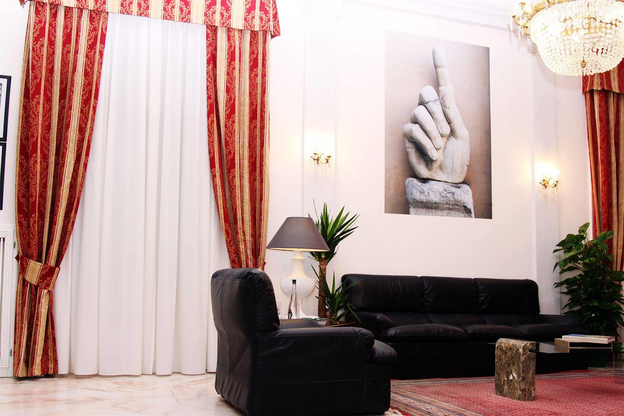 Palazzo Magnocavallo B&B Наполи Екстериор снимка