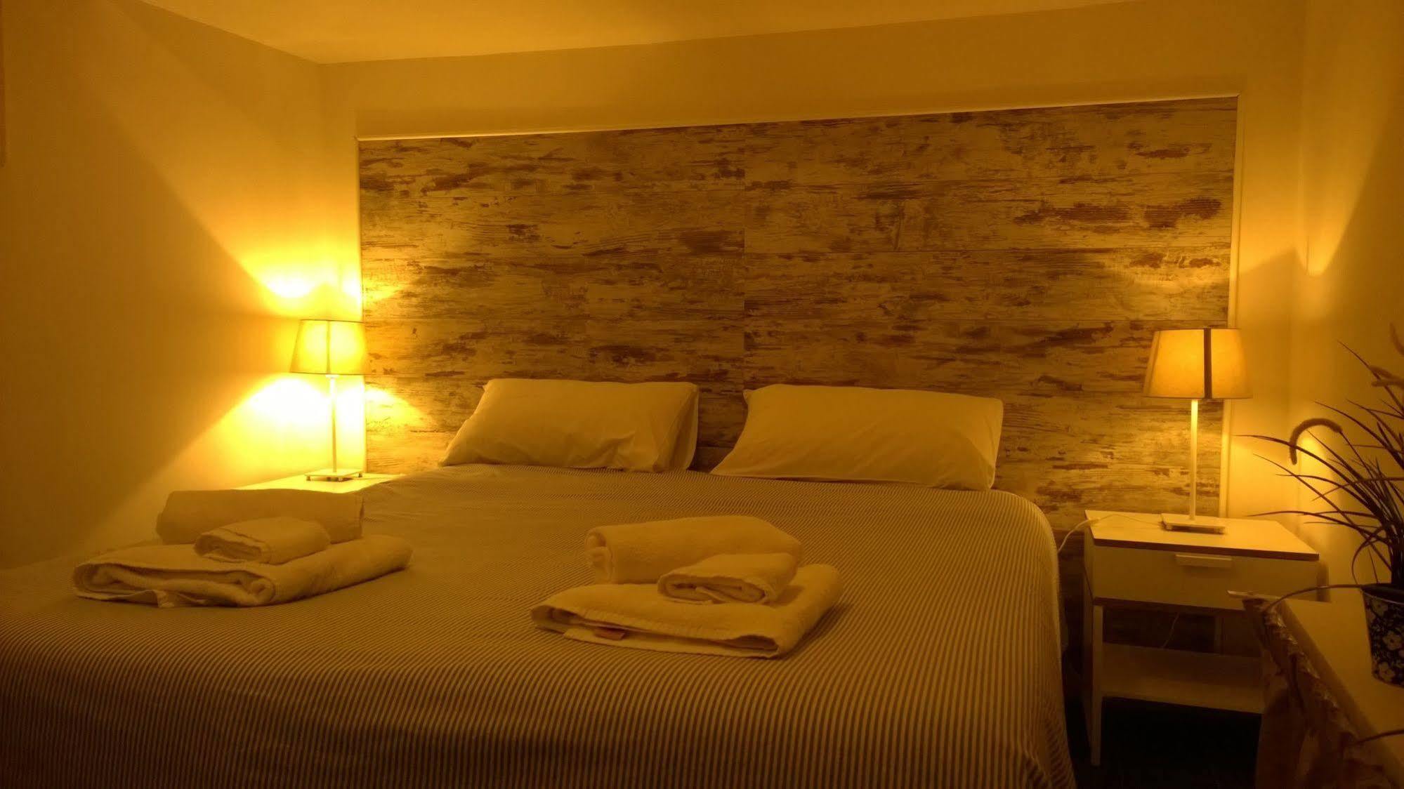 Palazzo Magnocavallo B&B Наполи Екстериор снимка