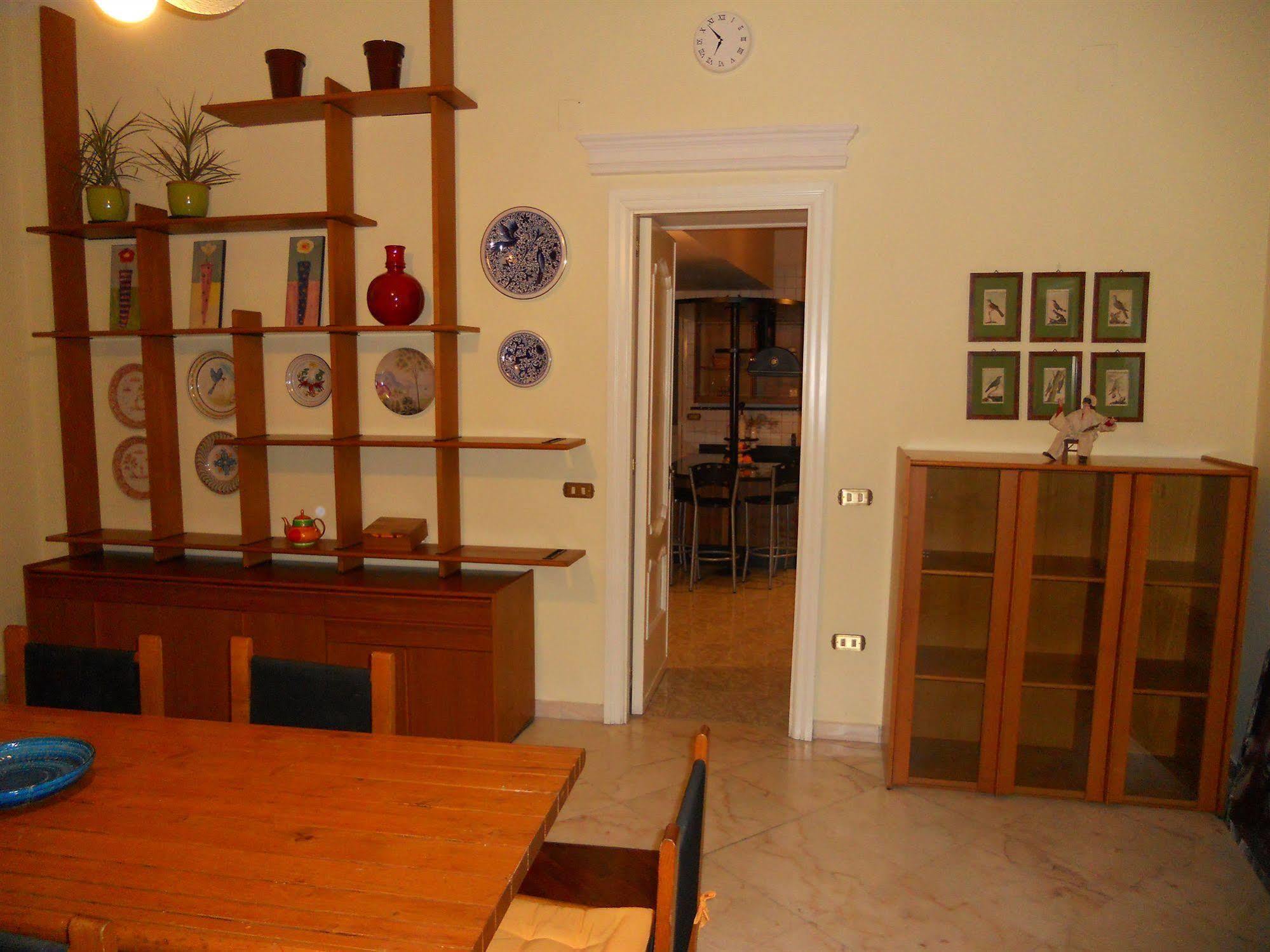 Palazzo Magnocavallo B&B Наполи Екстериор снимка